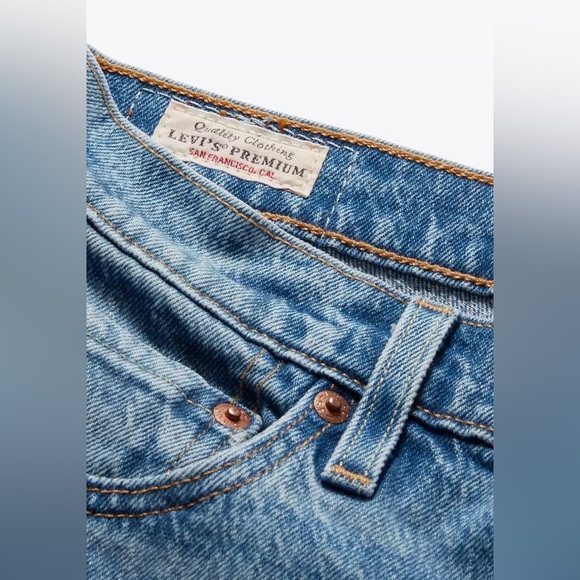 Levi’s - 501 Original Fit Straight Leg Jeans / Color: Hollow Days - Size 34x32 - Picture 8 of 13